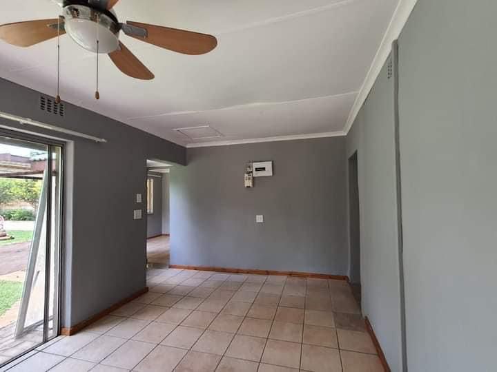 3 Bedroom Property for Sale in Roosheuwel North West